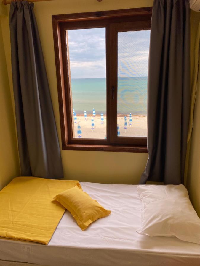 Palma Beach Hotel 크레네보 외부 사진
