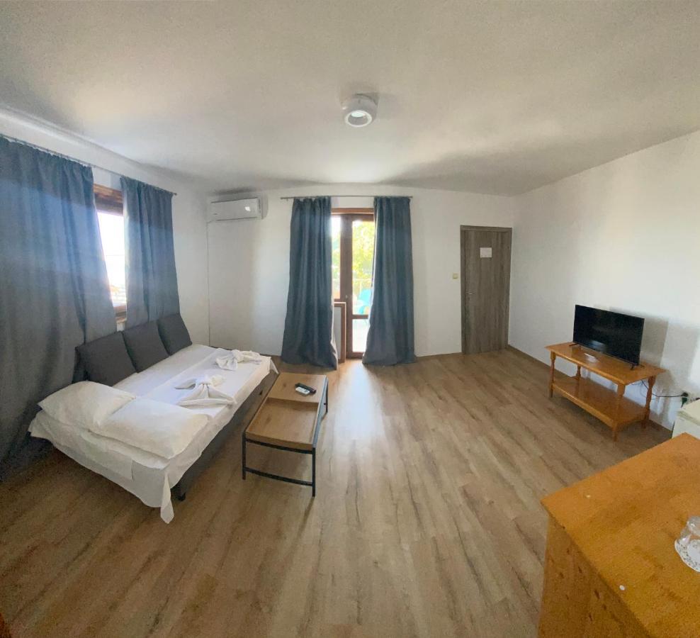 Palma Beach Hotel 크레네보 외부 사진
